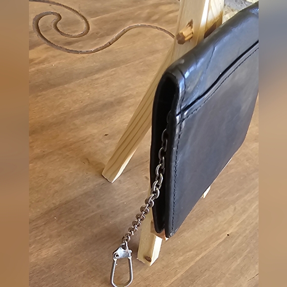 Black Leather Burberry Coin Purse with Key Chain: - Picture 6 of 9